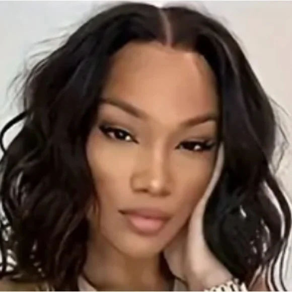 ‘Human Hair’ Wavy Black Wig 12 in Everyday Cosplay Halloween - Picture 2 of 8